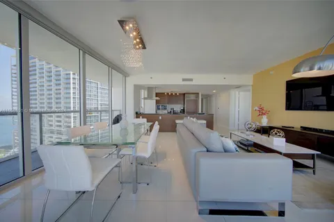 485 Brickell Ave # 4602, Miami FL 33131