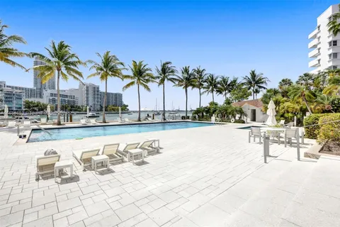 20 Island Ave # 1505, Miami Beach FL 33139