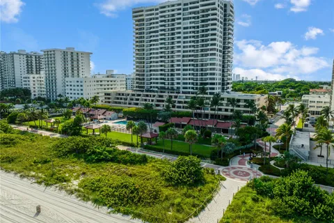 2555 Collins Ave # 2300, Miami Beach FL 33140