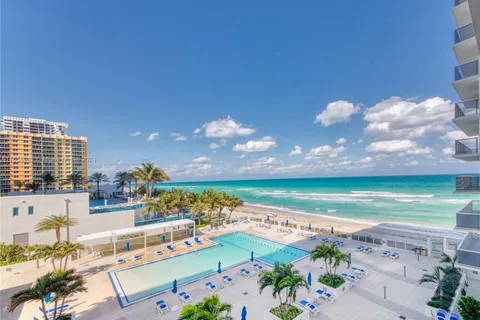 2751 S Ocean Dr # 1701S, Hollywood FL 33019