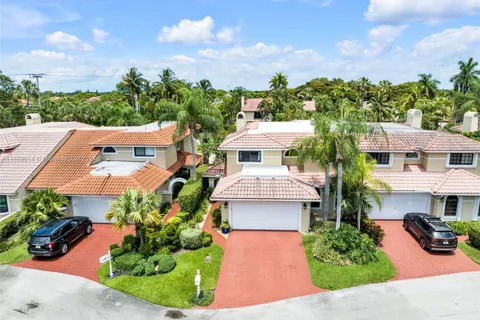 741 Villa Portofino Cir, Deerfield Beach FL 33442