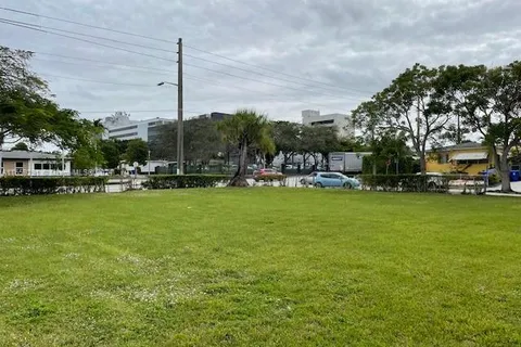 2114 SW 22 Avenue, Miami FL 33145