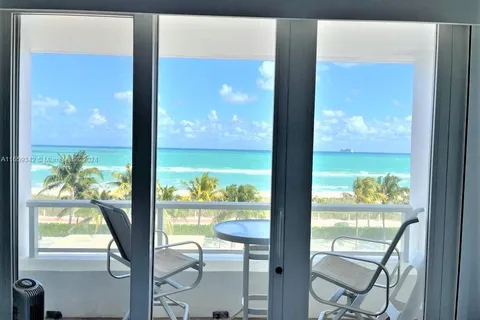 5005 Collins Ave # 420, Miami Beach FL 33140