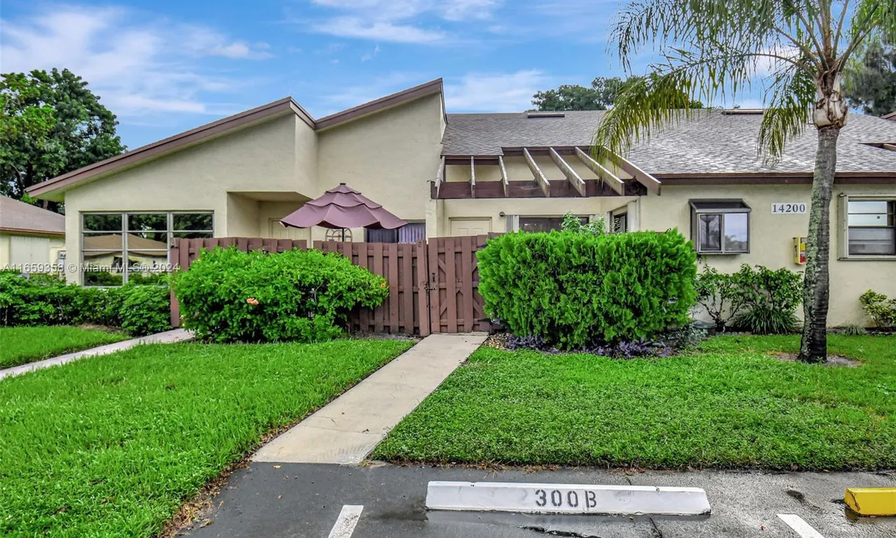 14200 Nesting Way # B, Delray Beach FL 33445