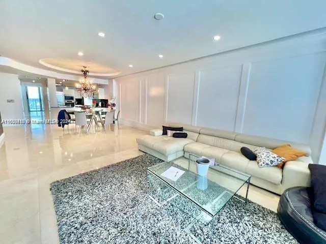 17121 Collins Ave # 2204, Sunny Isles Beach FL 33160