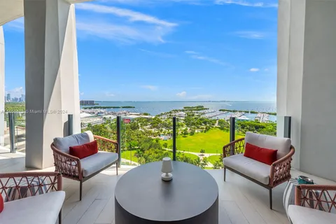 2811 S Bayshore Dr # 15C, Coconut Grove FL 33133