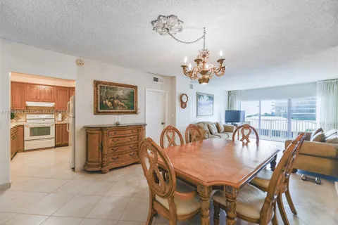 1950 S Ocean Dr # 3L, Hallandale Beach FL 33009