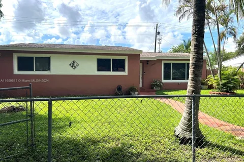 3400 NW 169th Ter, Miami Gardens FL 33056