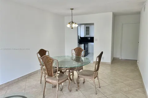 1600 Tallwood Ave # 207, Hollywood FL 33021