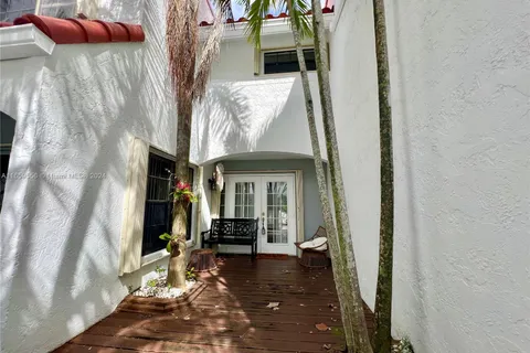 20940 Bay Ct # 3, Aventura FL 33180