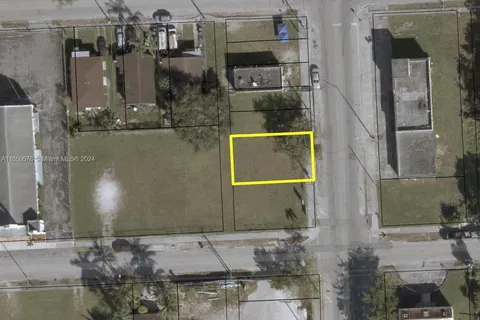 6508 NW 18th Ave, Miami FL 33147