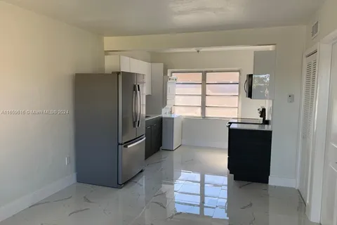 375 E 4th Ave # 4, Hialeah FL 33010