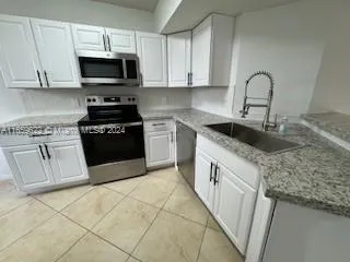 8955 Wiles Rd # 308, Coral Springs FL 33067