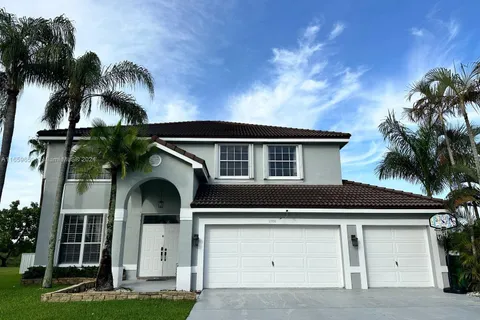 2396 SW 183rd Ter, Miramar FL 33029