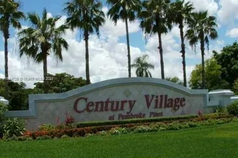 13475 SW 9th St # 405A, Pembroke Pines FL 33027