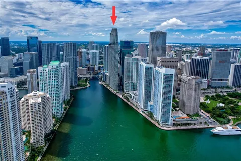 300 Biscayne blvd way # 2304, Miami FL 33131