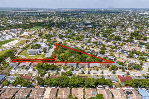 20650 Old Cutler Rd, Cutler Bay FL 33189