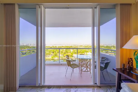 5600 Collins Ave # 16K, Miami Beach FL 33140