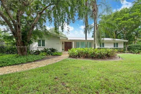 6875 SW 96th St, Pinecrest FL 33156