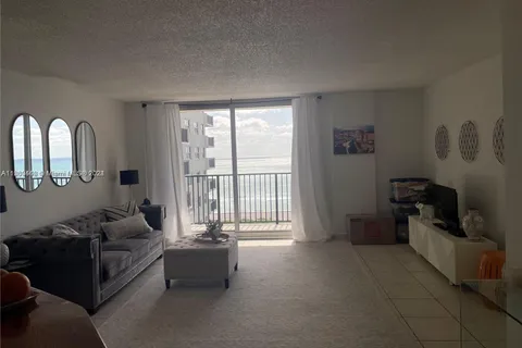 9273 Collins Ave # 811, Surfside FL 33154