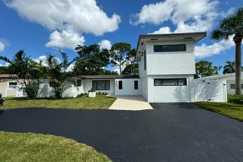 151 SE 6th Ct, Pompano Beach FL 33060