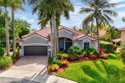 1457 Kite Ct, Weston FL 33327