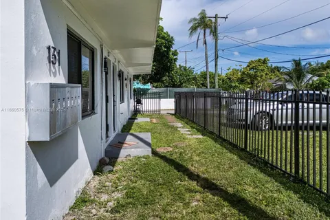 131 NE 77th St, Miami FL 33138