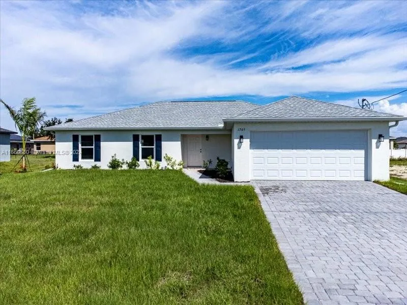 1705 NW 11th PL, Cape Coral FL 33993