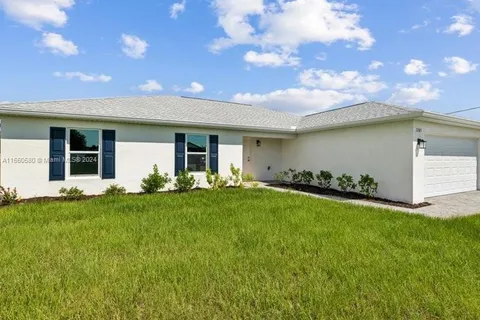 1705 NW 11th PL, Cape Coral FL 33993