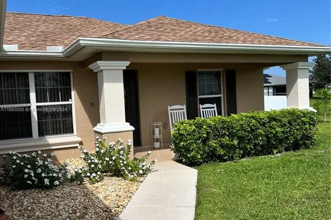 22 NW 17TH PL, Cape Coral FL 33993