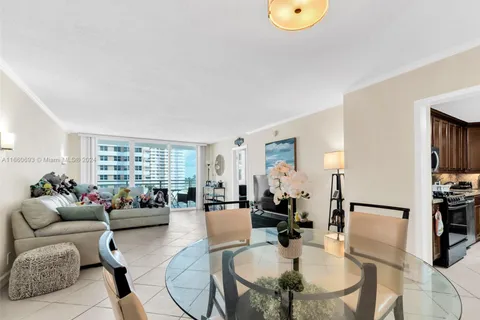 2030 S Ocean Dr # 523, Hallandale Beach FL 33009