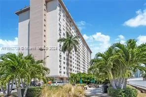 400 Kings Point Dr # 327, Sunny Isles Beach FL 33160