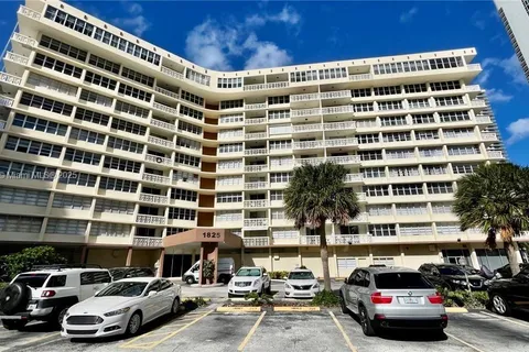 1825 S Ocean Dr # 814, Hallandale Beach FL 33009