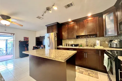 6359 SW 138th Path, Miami FL 33183