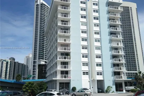 1801 S Ocean Dr # 739, Hallandale Beach FL 33009