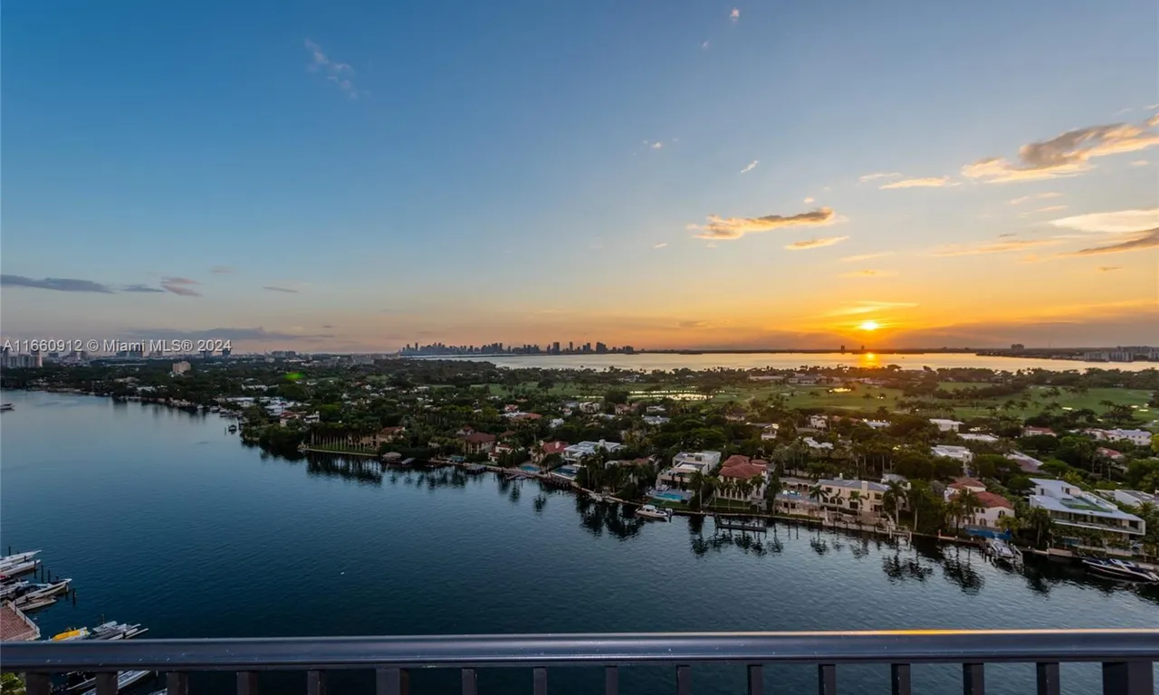 5660 Collins Ave # 21A, Miami Beach FL 33140