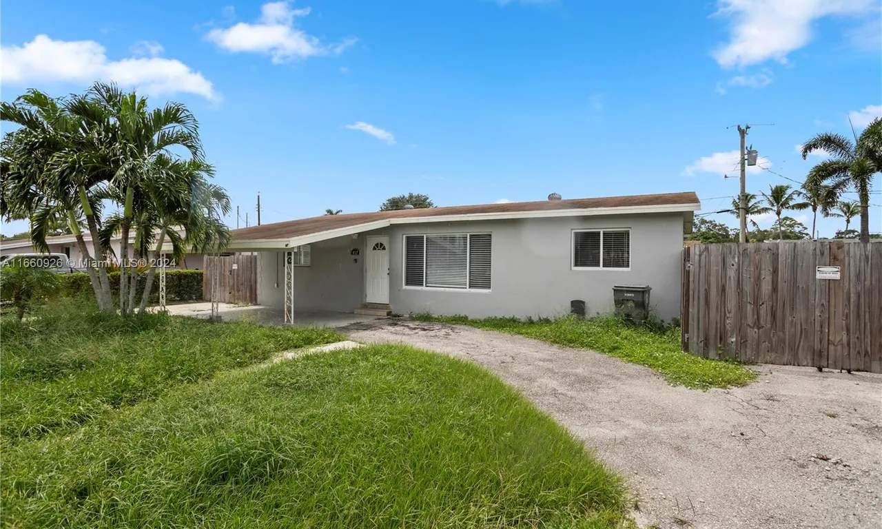 417 Dionne Dr, West Palm Beach FL 33406