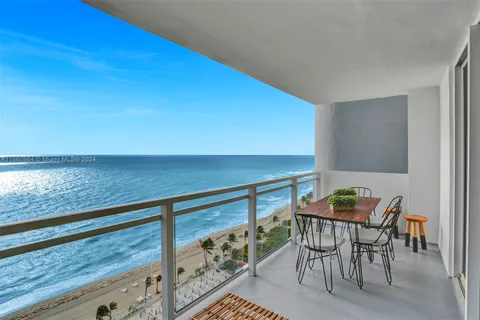 2030 S Ocean Dr # 1621, Hallandale Beach FL 33009