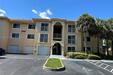 9909 Westwood Dr # 1, Tamarac FL 33321