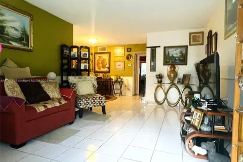 20251 NE 2nd Ave # 15, Miami FL 33179