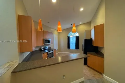 1837 NE 37th Pl # 1837, Homestead FL 33033