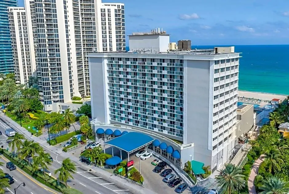 19201 Collins Ave # 207, Sunny Isles Beach FL 33160