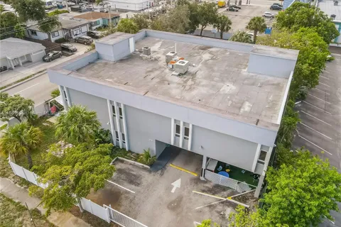 2751 Van Buren St, Hollywood FL 33020