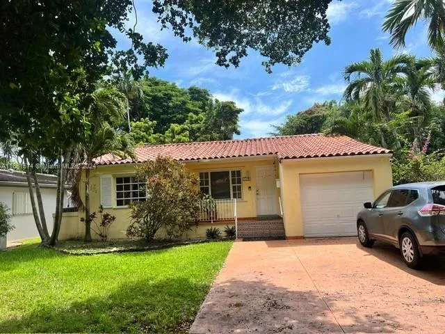 118 Sarto Ave, Coral Gables FL 33134