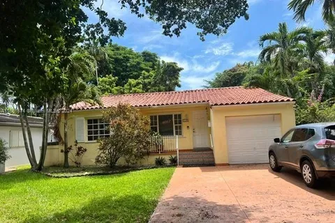 118 Sarto Ave, Coral Gables FL 33134