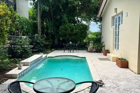 118 Sarto Ave, Coral Gables FL 33134