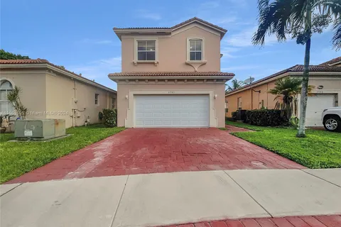 3703 NE 23rd Ct, Homestead FL 33033