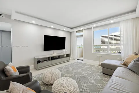 10185 Collins Ave # 1223, Bal Harbour FL 33154