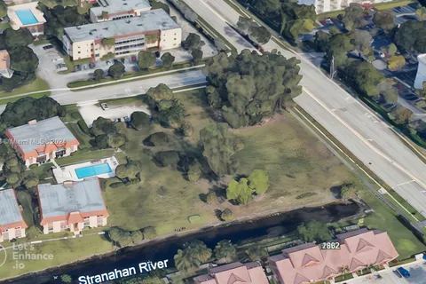 Riverside Dr, Coral Springs FL 33065