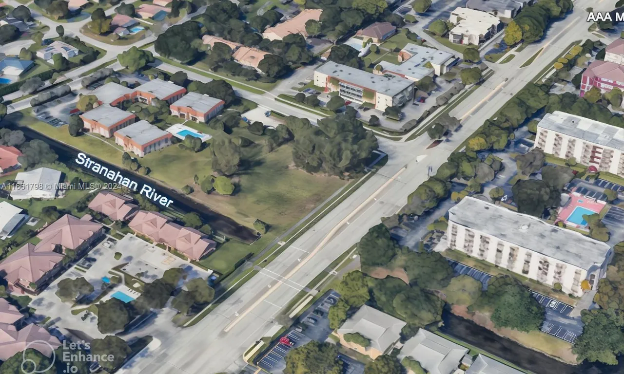 Riverside Dr, Coral Springs FL 33065